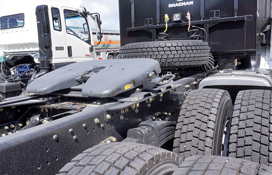 New Shacman X3000 Tractor Truck