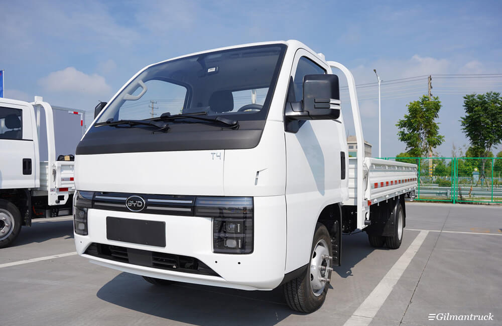 BYD T4 Electric Light Truck IN China