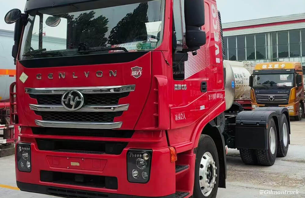 GENLYON C6 LNG 6x4 10 Wheels Tractor Unit