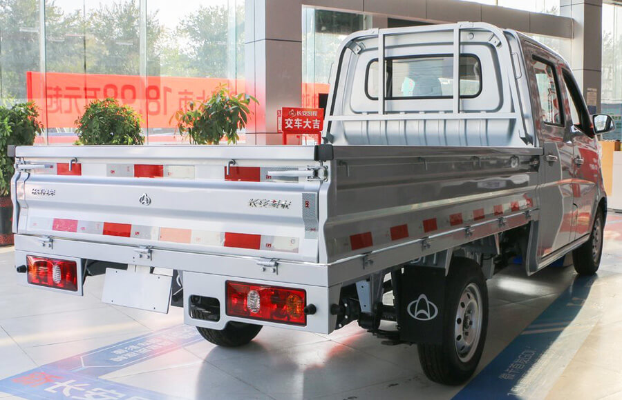 Changan Star Truck Two-row Seating Cargo Truck 1.5L 116HP