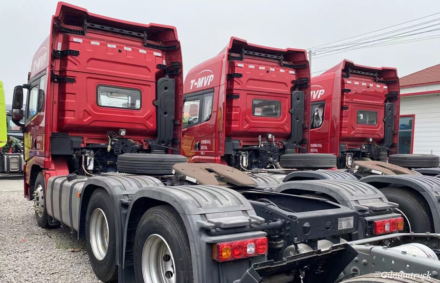 Shacman X5000 550hp 6x4 tractor head