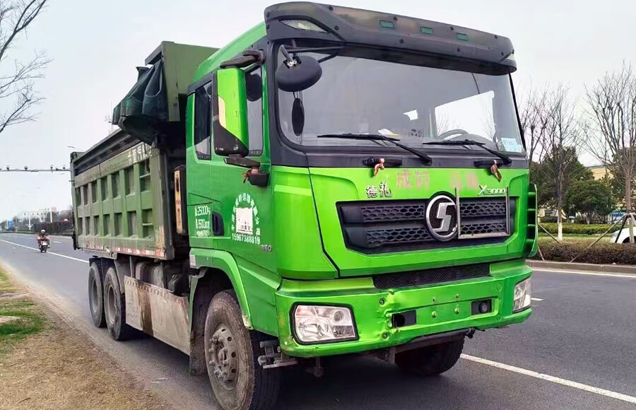 Shacman X3000 Dump Tractor 6x4 350HP SX32505B4042A - Gilmantruck