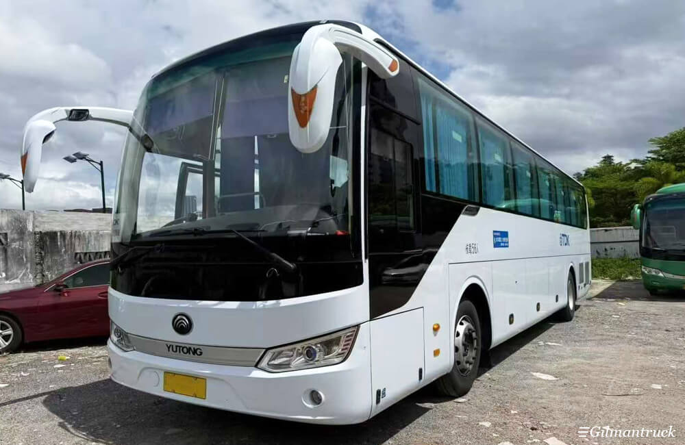 Used Yutong ZK6125 56 Seats 12 Meters Tourist Bus for Sale