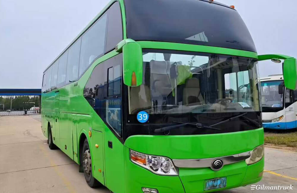 Used Yutong 12-meter 49-seat highway bus ZK6127